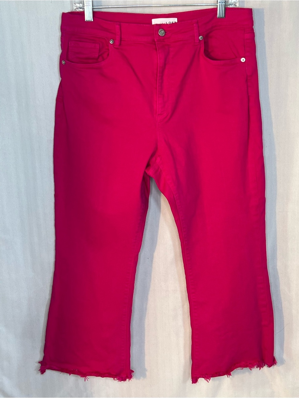 Loft Bright Pink Jeans Kick Crop Raw Edge Hem 5 Pocket 14/32 👍